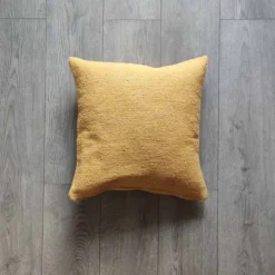 Coussin marocain jaune en coton