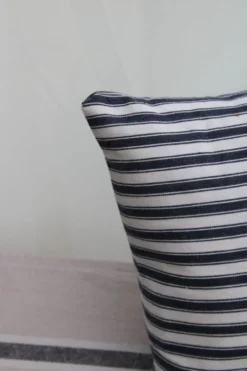 Coussin toile rayée