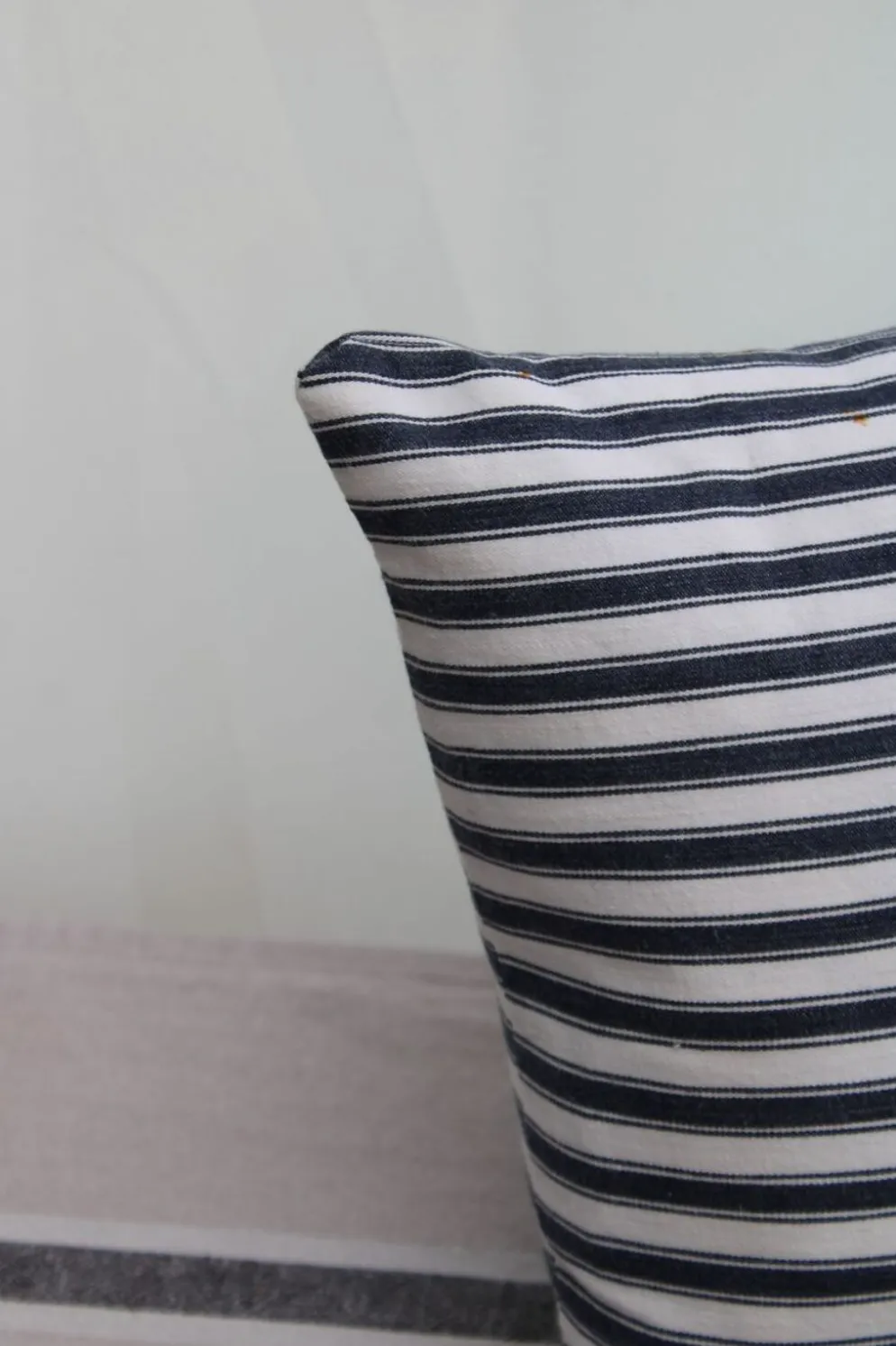 Coussin toile rayée