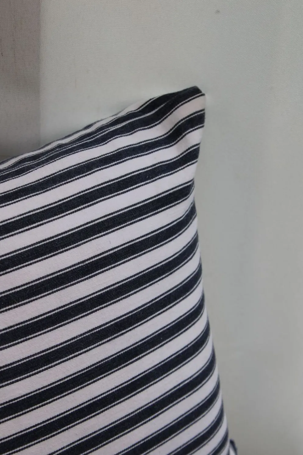 Coussin toile rayée