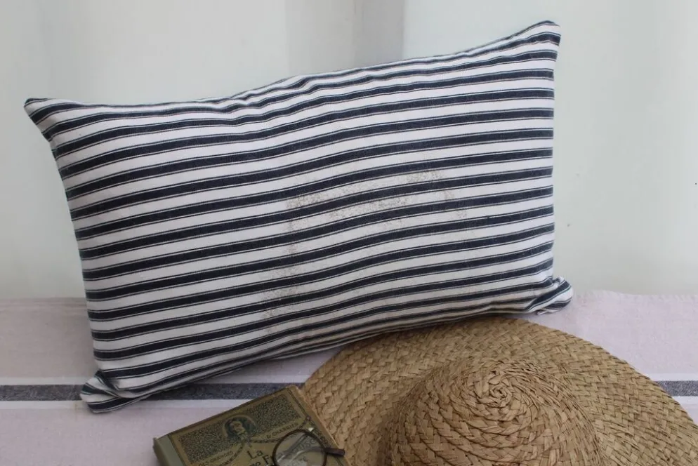 Coussin toile rayée