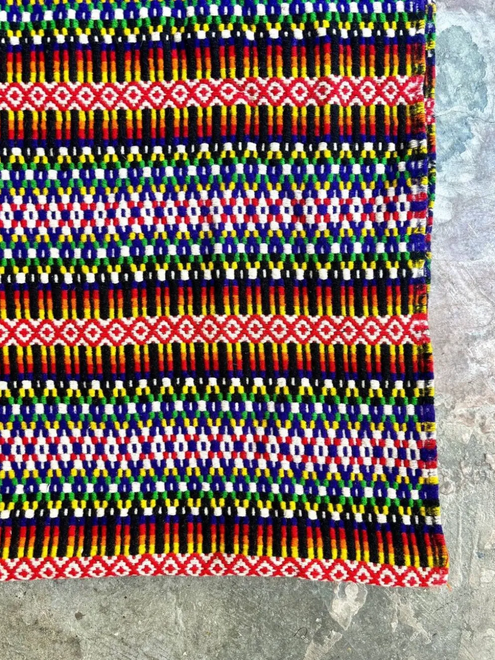 Couverture, plaid en laine Necil