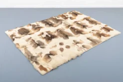 Couverture/tapis en fourrure design italien de Pietro Bruno