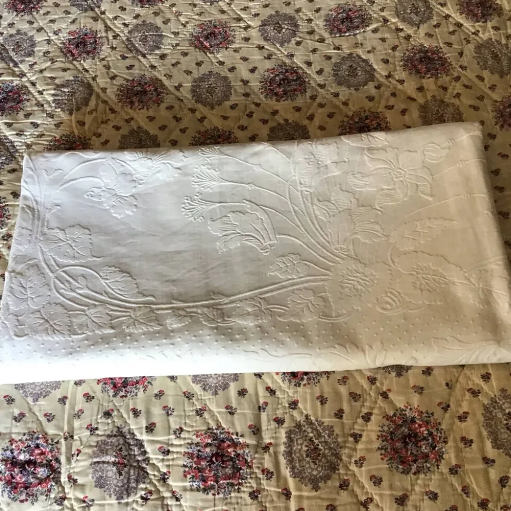 Couvre lit coton blanc