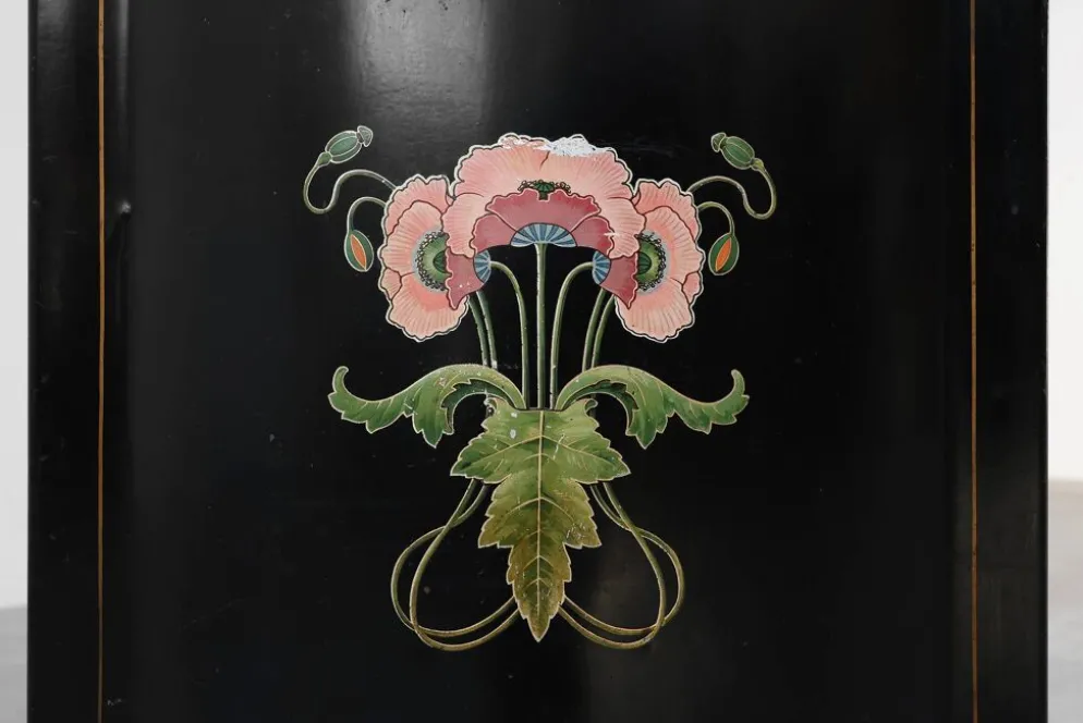 Écran de feu en laque Art Nouveau avec motif floral peint à la main, France