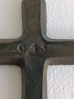 Croix murale en bronze Alfieri Gardone pour Jacques Lauterbach 1960