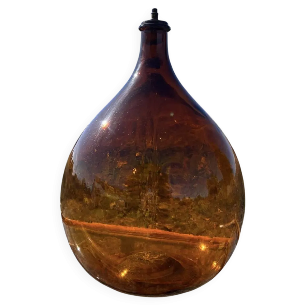 Dame-Jeanne, bonbonne en verre ambré