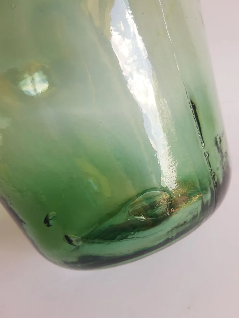 Dame jeanne bonbonne en verre verte Ayelense vintage