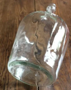 Dame-jeanne, bonbonne en verre transparent