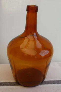 Dame-jeanne en verre