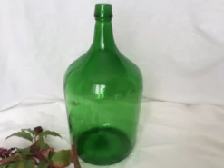 Dame Jeanne en verre vert émeraude