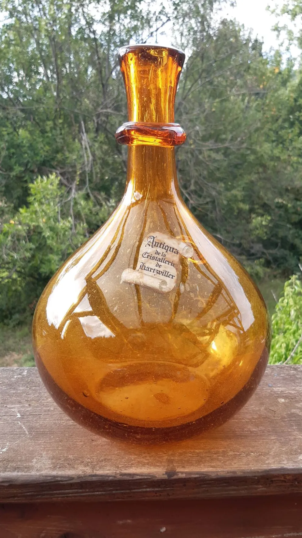 Dame Jeanne ou bonbonne verre soufflé ambré