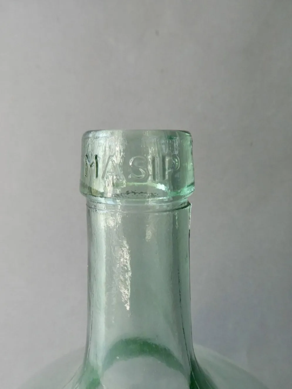 Damme-Jeanne en verre vert, Masip, vintage