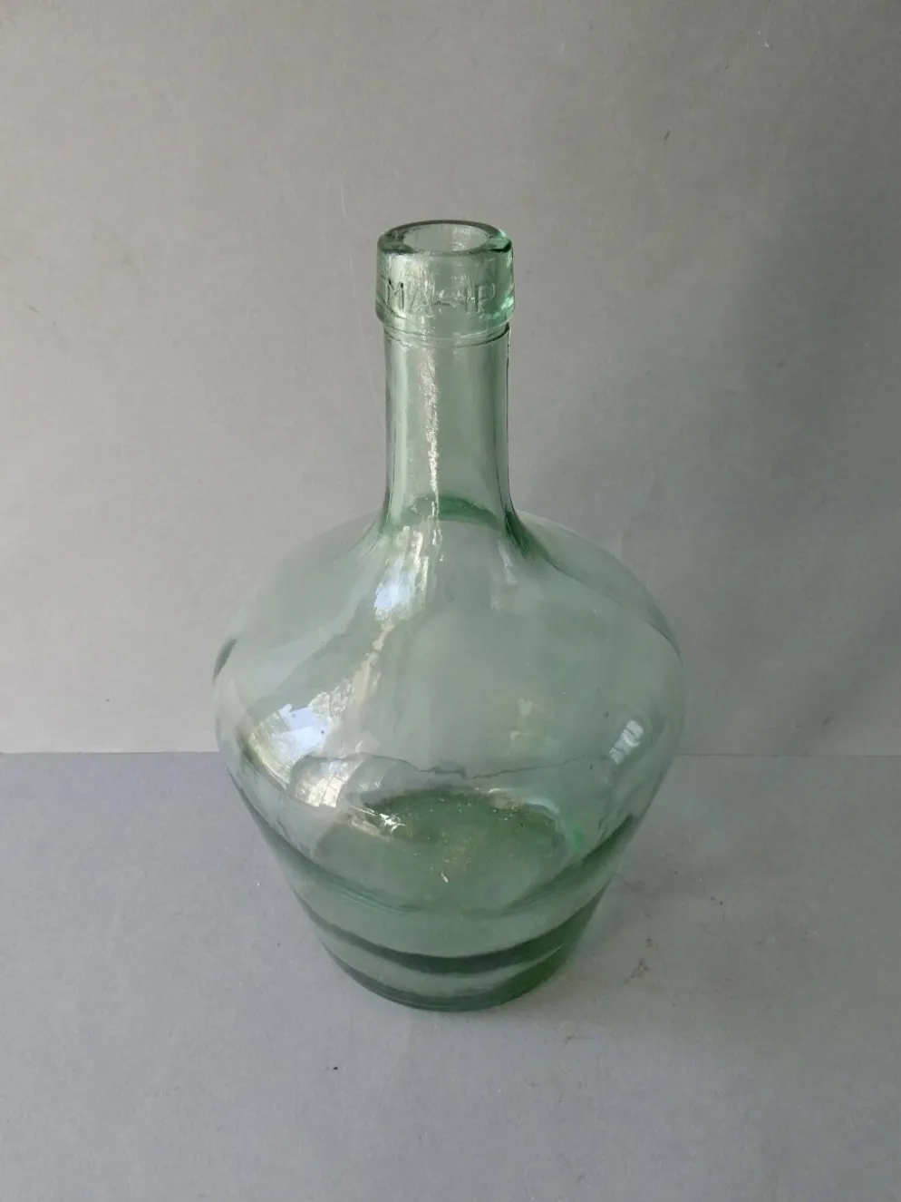 Damme-Jeanne en verre vert, Masip, vintage
