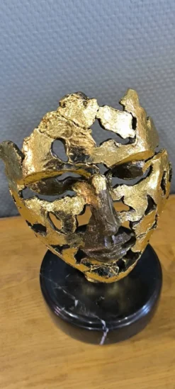 D’après Salvador Dalí – L’Épreuve du Temps – Bronze à la feuille d’or
