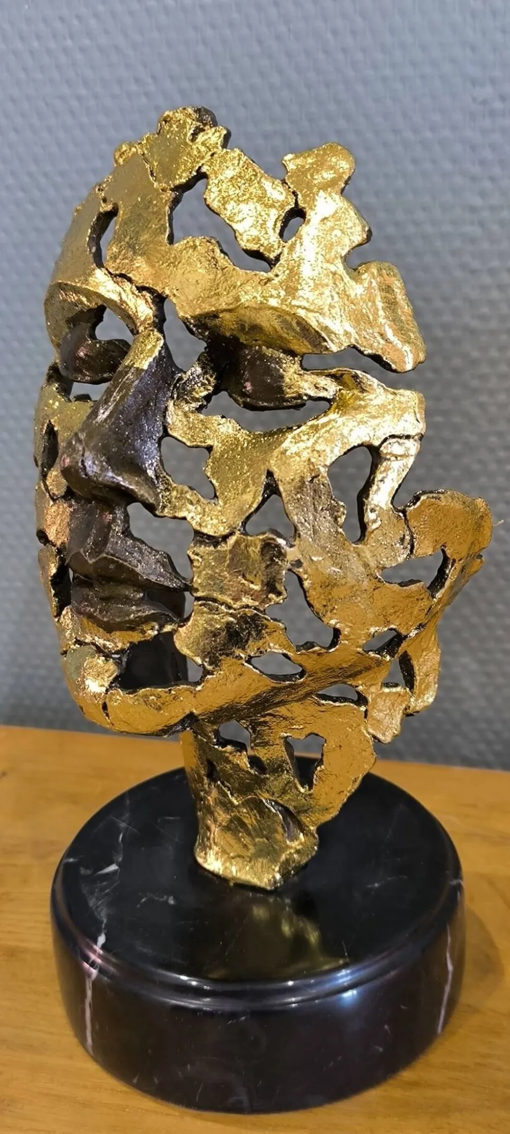 D’après Salvador Dalí – L’Épreuve du Temps – Bronze à la feuille d’or