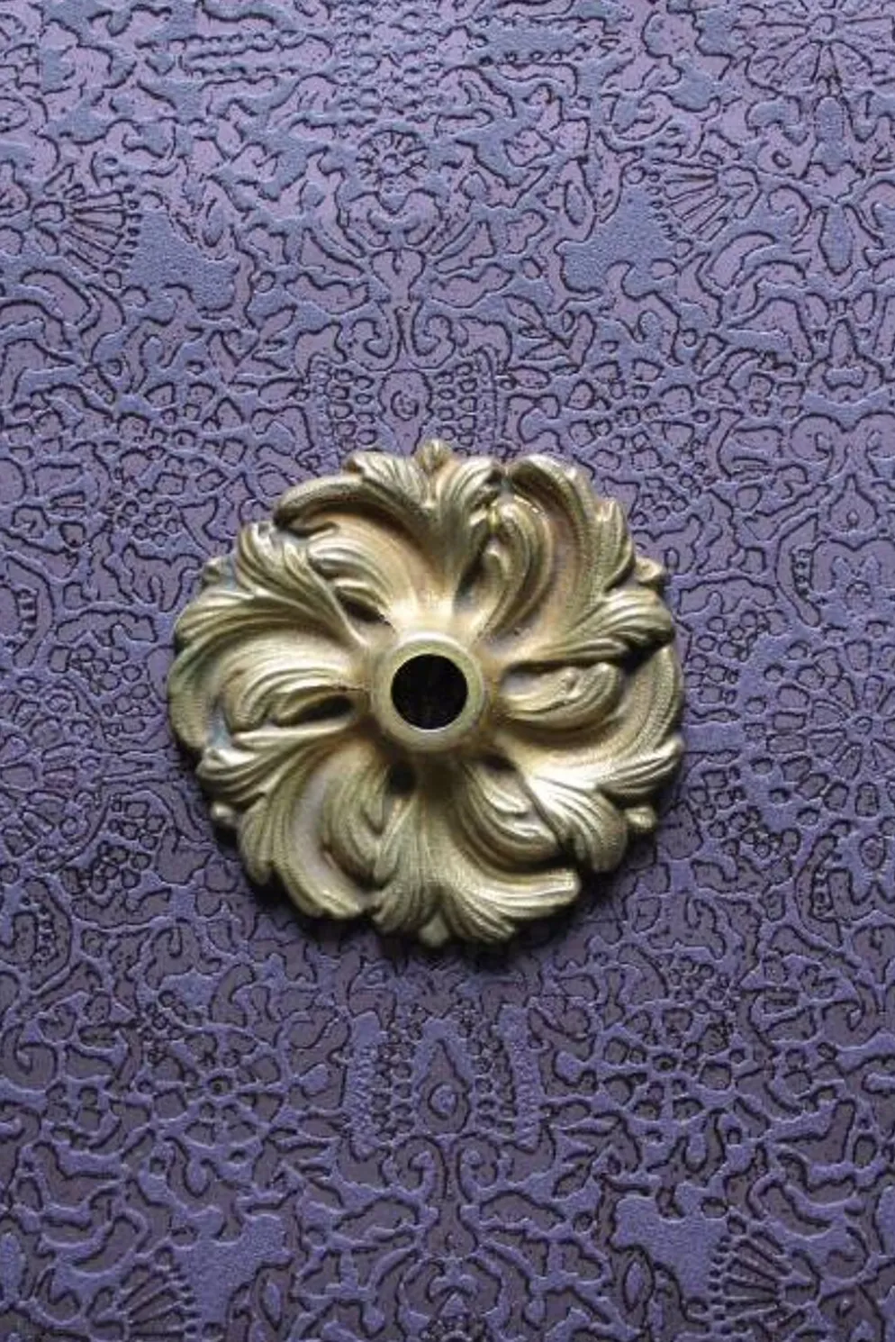 1 décor, cache en bronze