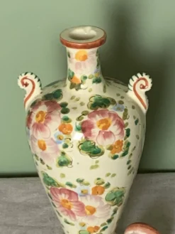 Deruta vintage jar