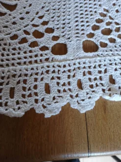 Dessus de lit ancien en crochet fait main