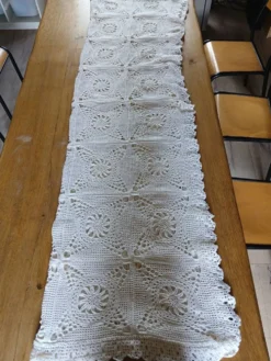 Dessus de lit ancien en crochet fait main