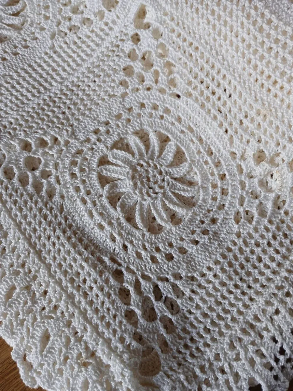 Dessus de lit ancien en crochet fait main
