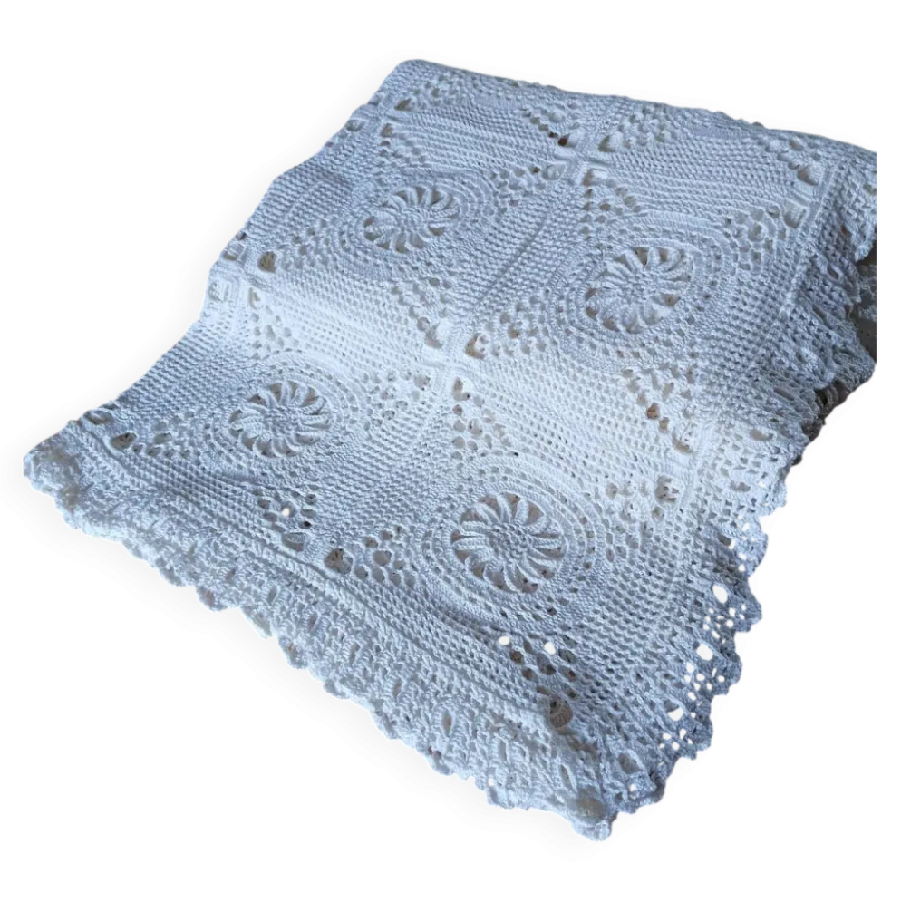 Dessus de lit ancien en crochet fait main