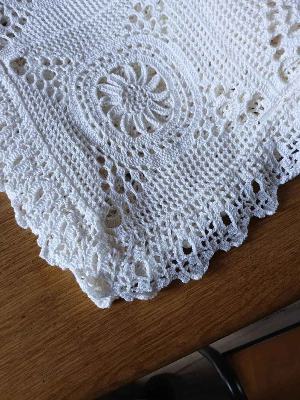 Dessus de lit ancien en crochet fait main