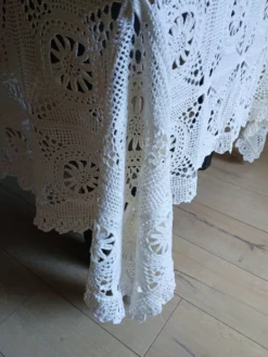 Dessus de lit ancien en crochet fait main