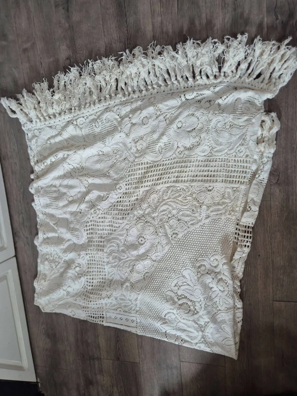 dessus de lit couverture vintage en crochet avec franges sur les bords