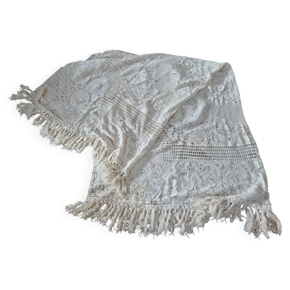 dessus de lit couverture vintage en crochet avec franges sur les bords