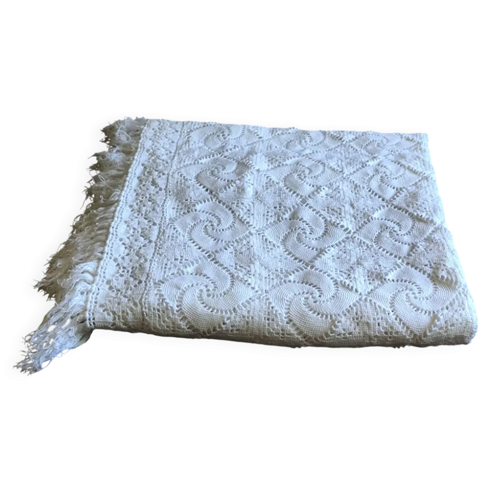 Dessus de lit en coton blanc , Ancien jeté de lit en crochet
