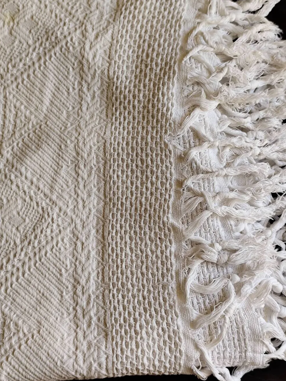 Dessus de lit en coton blanc , Ancien jeté de lit coton tissé