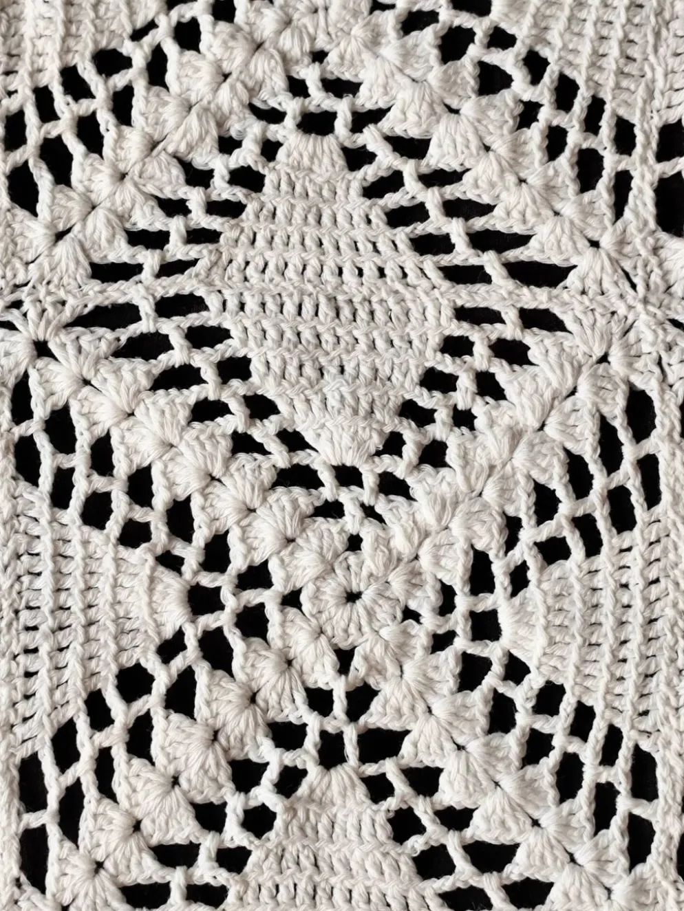 Dessus de lit en coton blanc - jeté de canapé aux motifs géométriques
