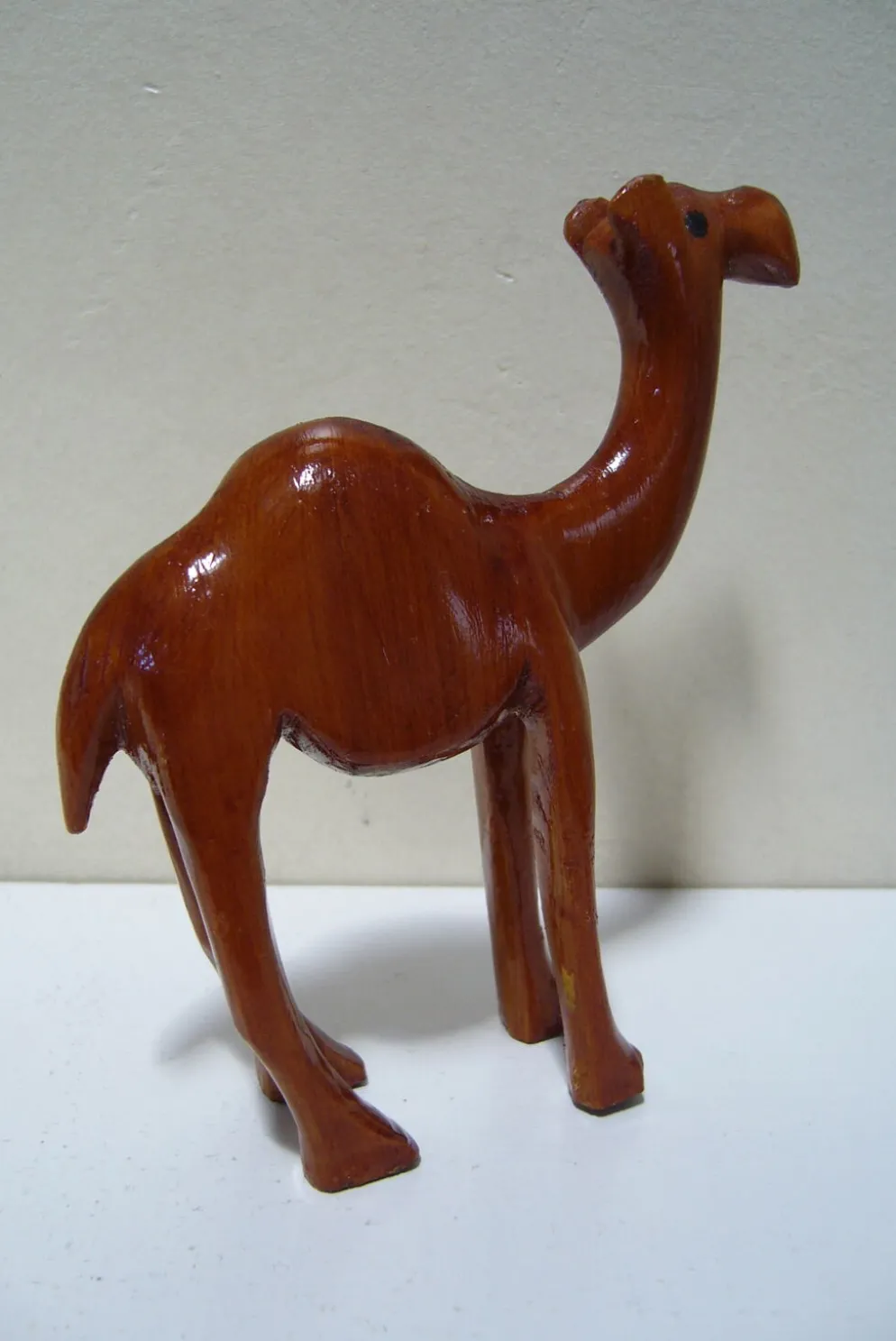 Deux animaux en bois