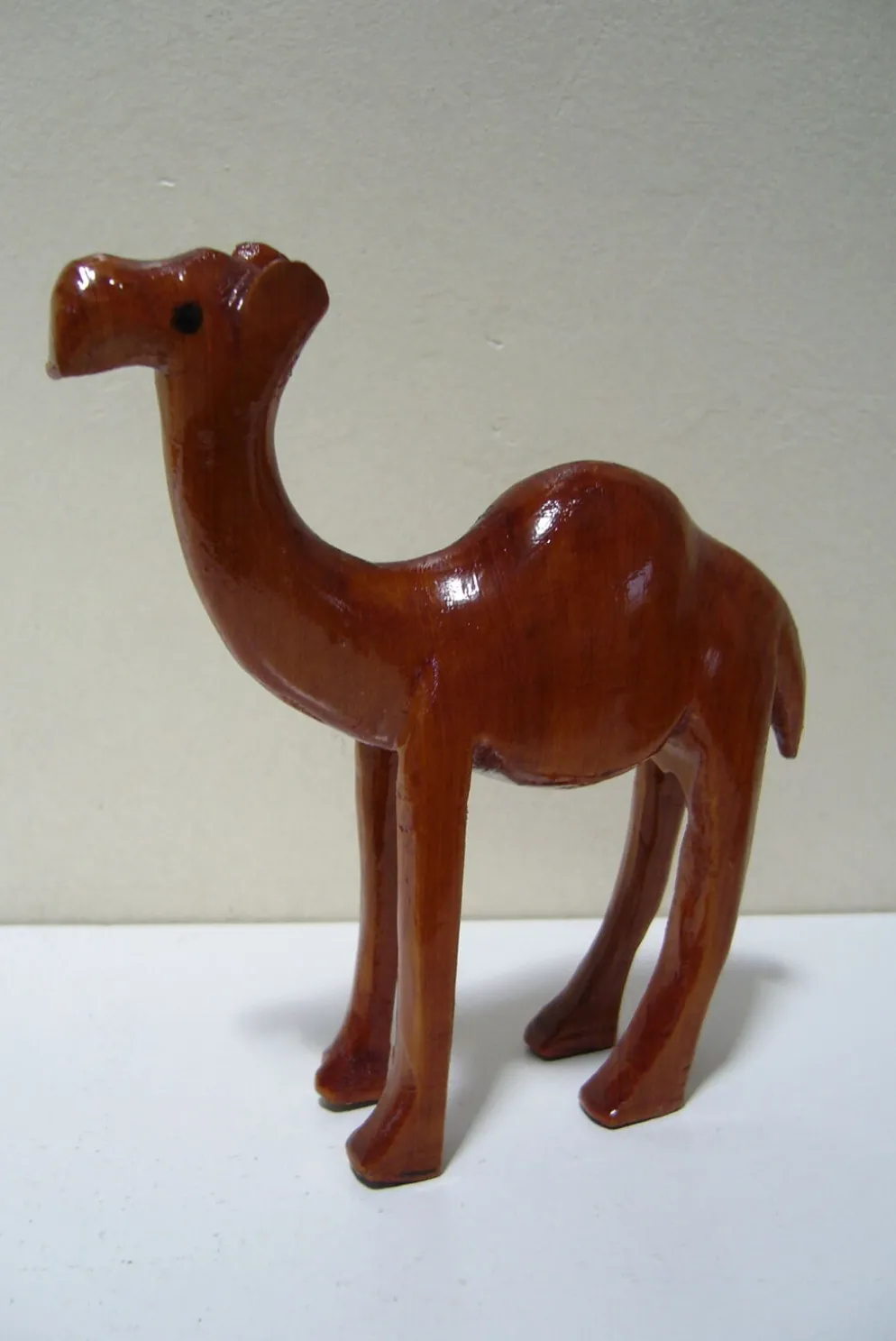 Deux animaux en bois