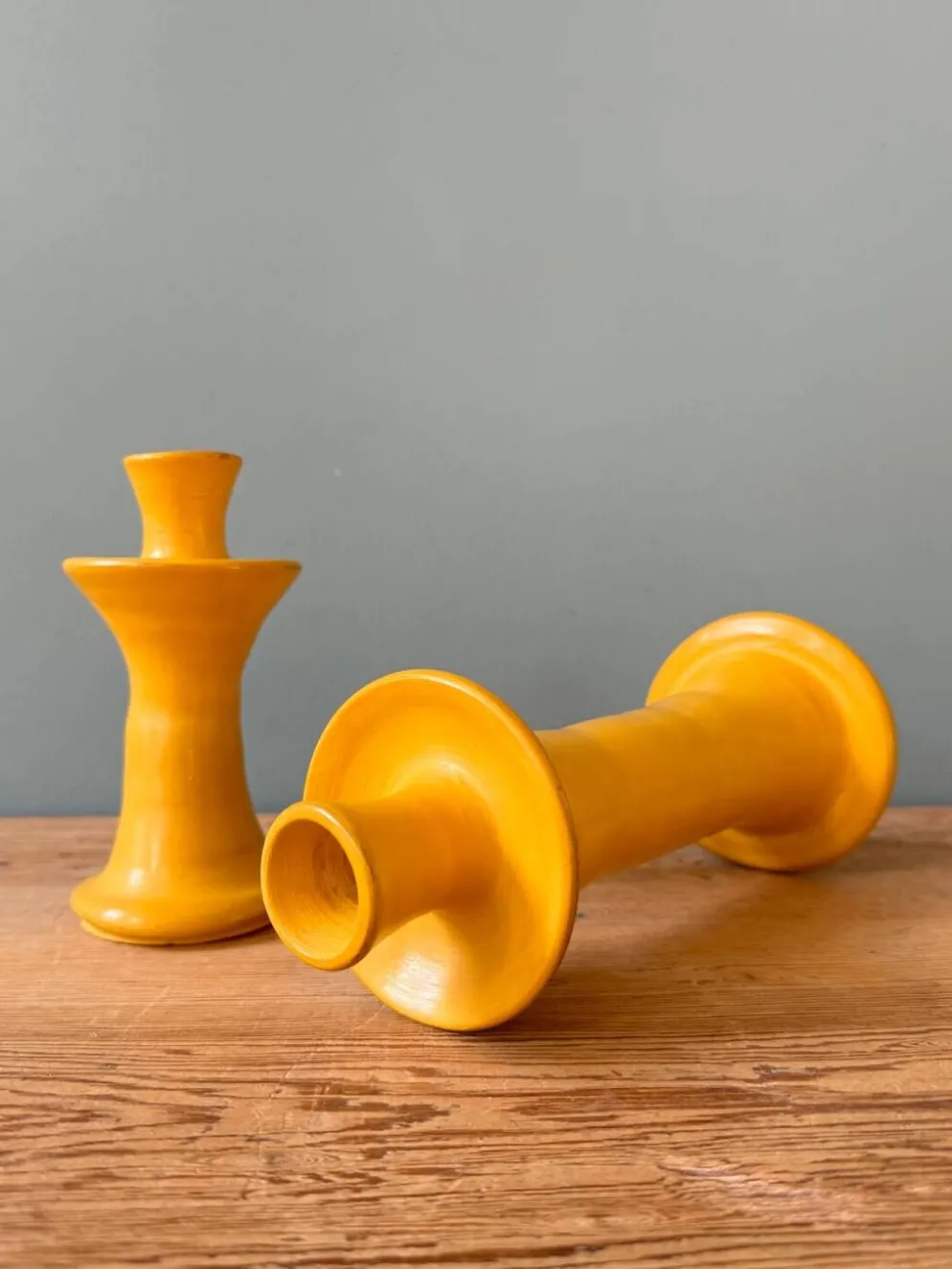 Deux bougeoirs Tamegroute ocre jaune