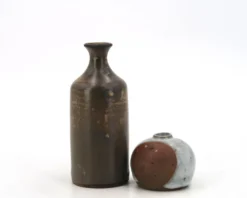 Deux petits vases en grès céramiques, années 70
