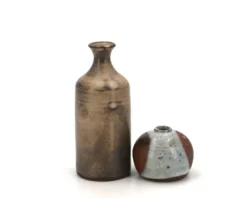 Deux petits vases en grès céramiques, années 70