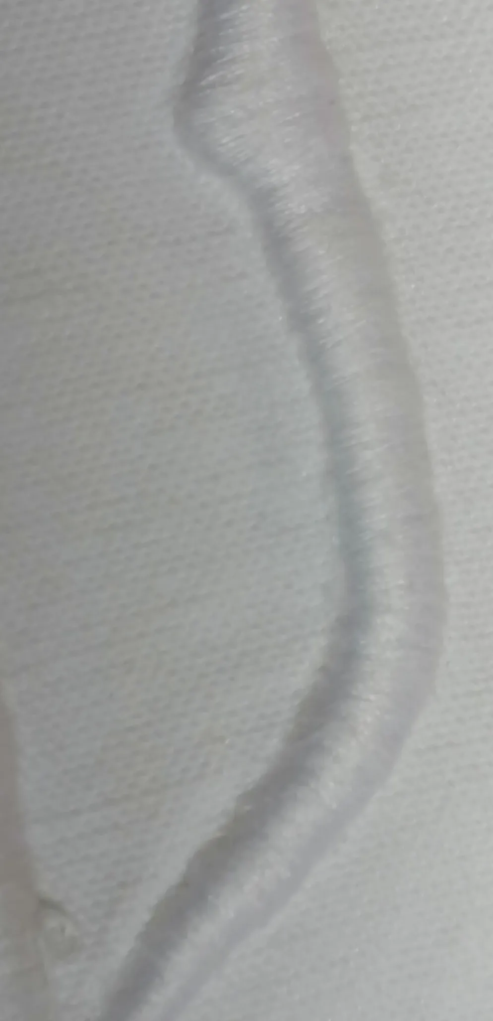Drapé ancien brodé monogramme initiales D B