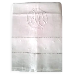 Drap ancien en lin monogrammé JB Brodé de pois et jours échelles en retour