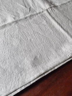 Drap ancien français tissé à la main – Lin naturel, début du 20ème siècle, 210 × 280 cm, 2 kg