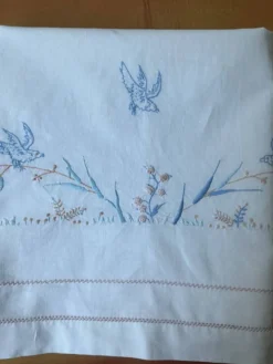 Drap brodé enfant 112 X 78 cm