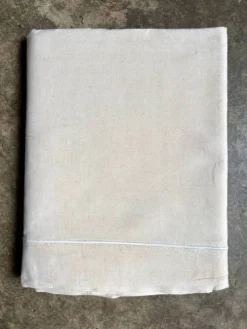 Drap en métis beige avec bourdon n°9 et n°10 ☐ 240 x 340 cm
