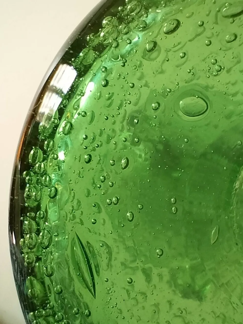 Duo de bougeoirs en verre bullé vert – Verrerie de Biot