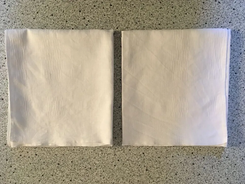 Duo de serviettes 57 x 63 damassé blanc