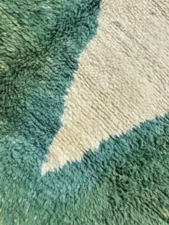 Ecorce - Tapis Mrirt sur mesure – Design graphique en laine verte
