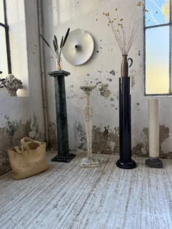 Ensemble 4 colonnes ou socles en marbre
