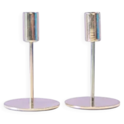 Ensemble de 2 candélabres en laiton avec tube étroit.