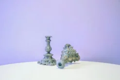 Ensemble de 2 candélabres gothiques brutalistes