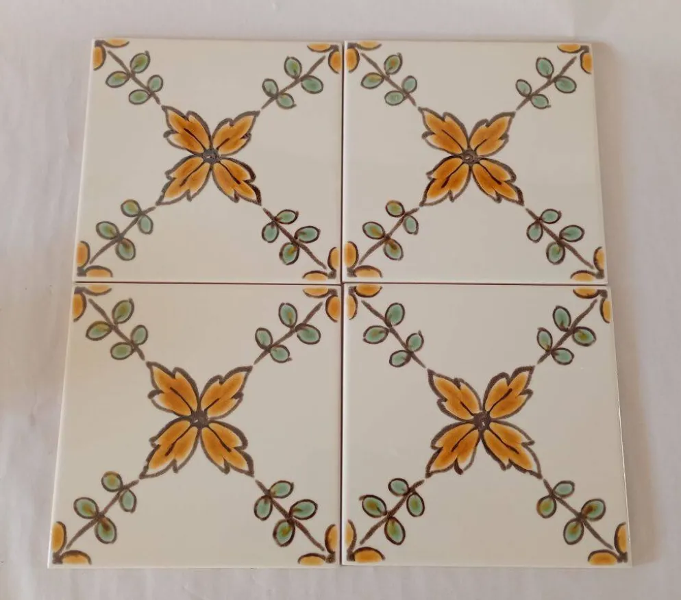 Ensemble de 4 carreaux portugais vintage 15x15 cm en majolique authentique peints à la main